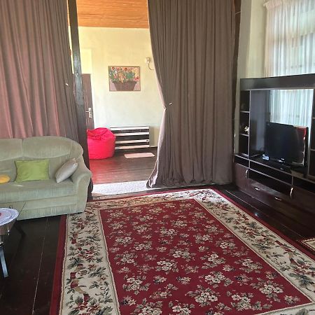 Ferienwohnung Barsa Zestafoni Exterior foto