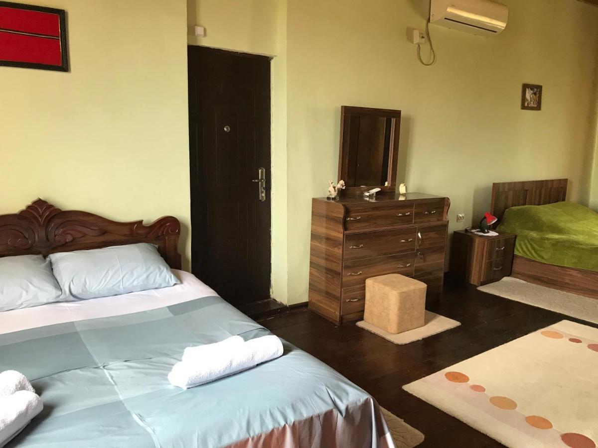 Ferienwohnung Barsa Zestafoni Exterior foto